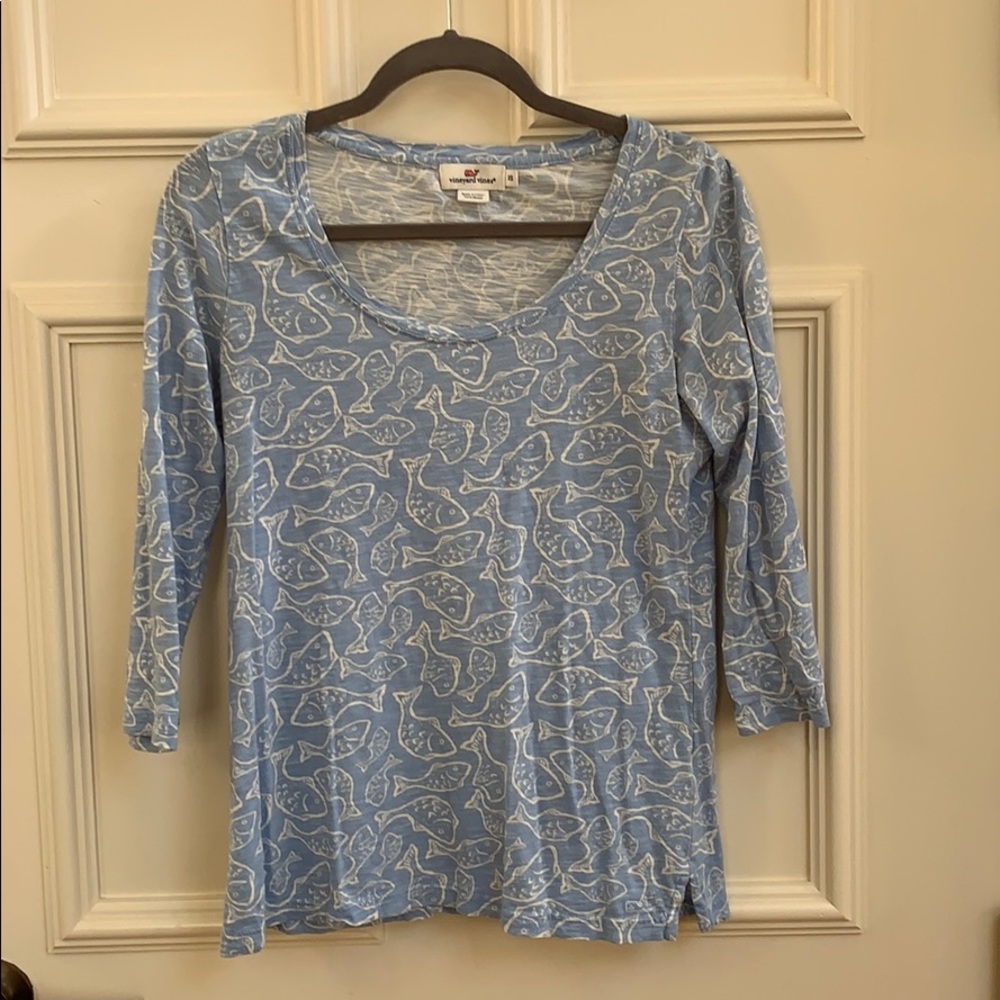 Vineyard Vines Fish Shirt Size XS